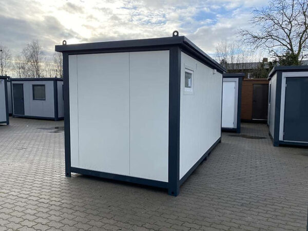 Contenedor 5x2,40m + Sanitario - Imagen 6